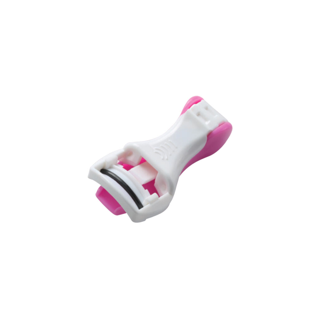 Eyelash curler