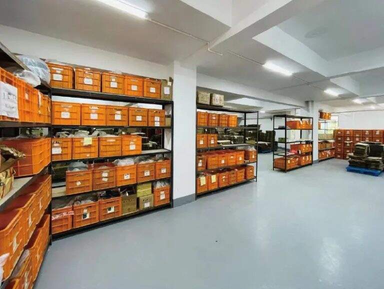 Warehousing & Logistics